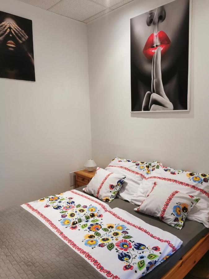 Patrik Apartman Székesfehérvár Екстериор снимка