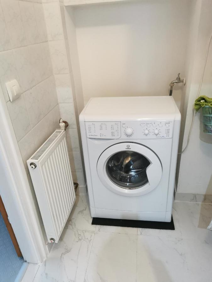 Patrik Apartman Székesfehérvár Екстериор снимка